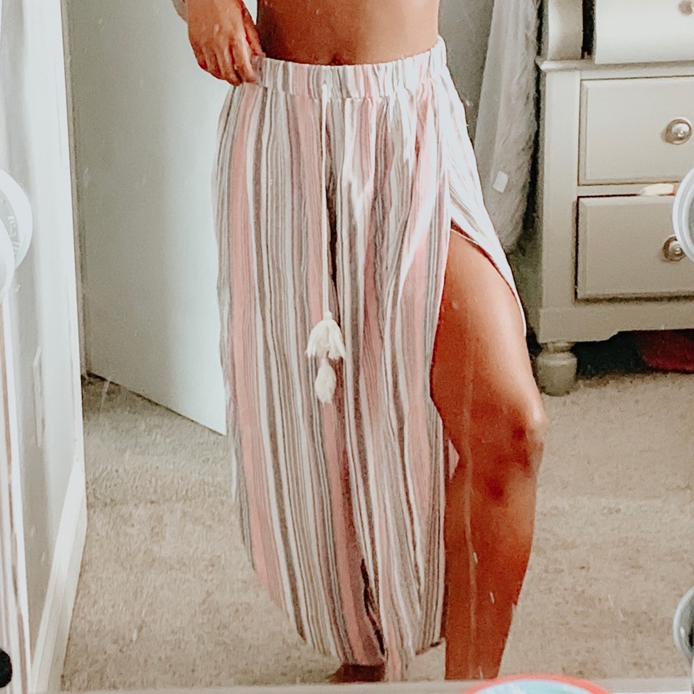 split pants